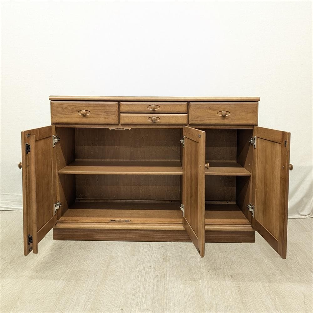 美品　カリモク　キッチンカウンター　食器棚　レンジ台　レンジボード　家電収納