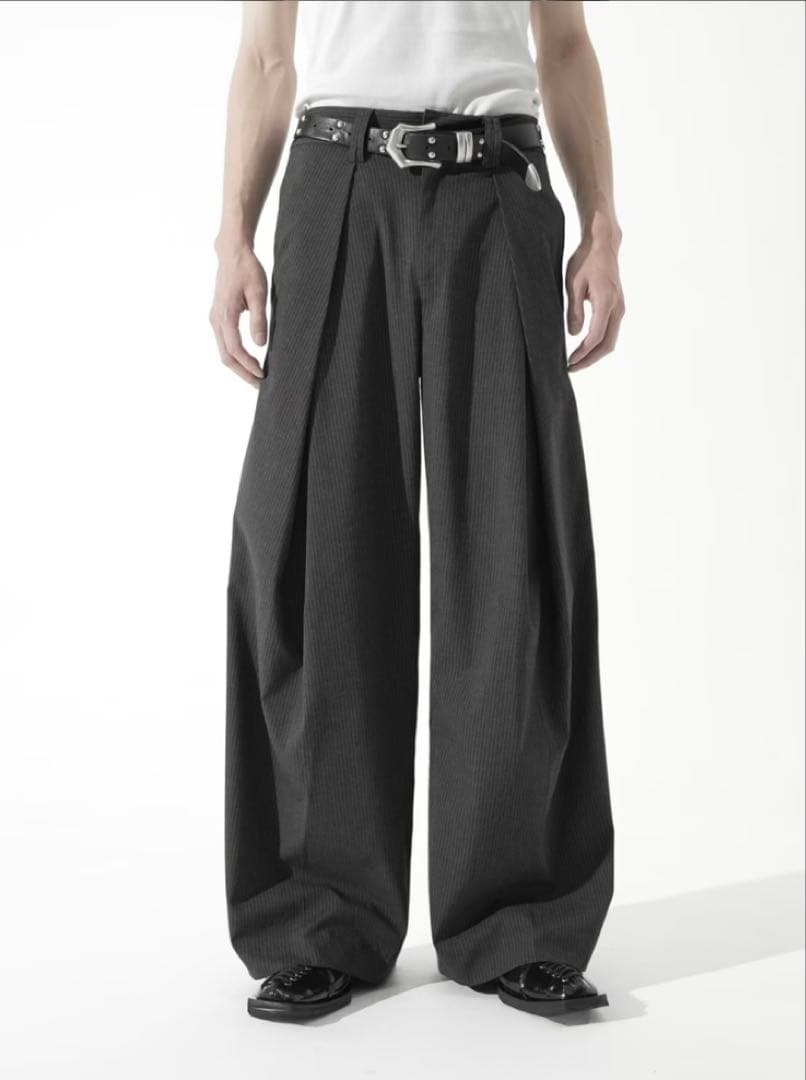 【CS】stripe cross tuck drape slacks(gray)