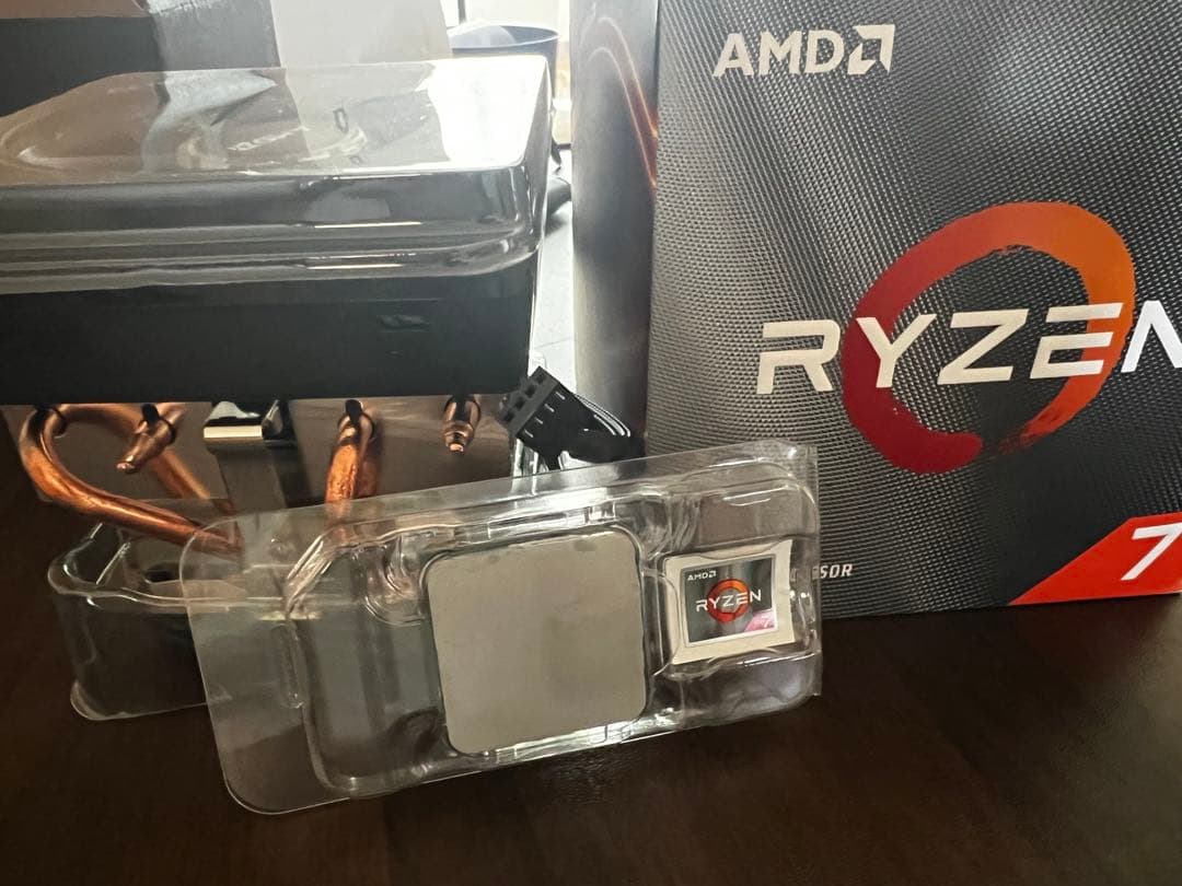 AMD Ryzen 7 3800X CPU + AMDクーラーセット