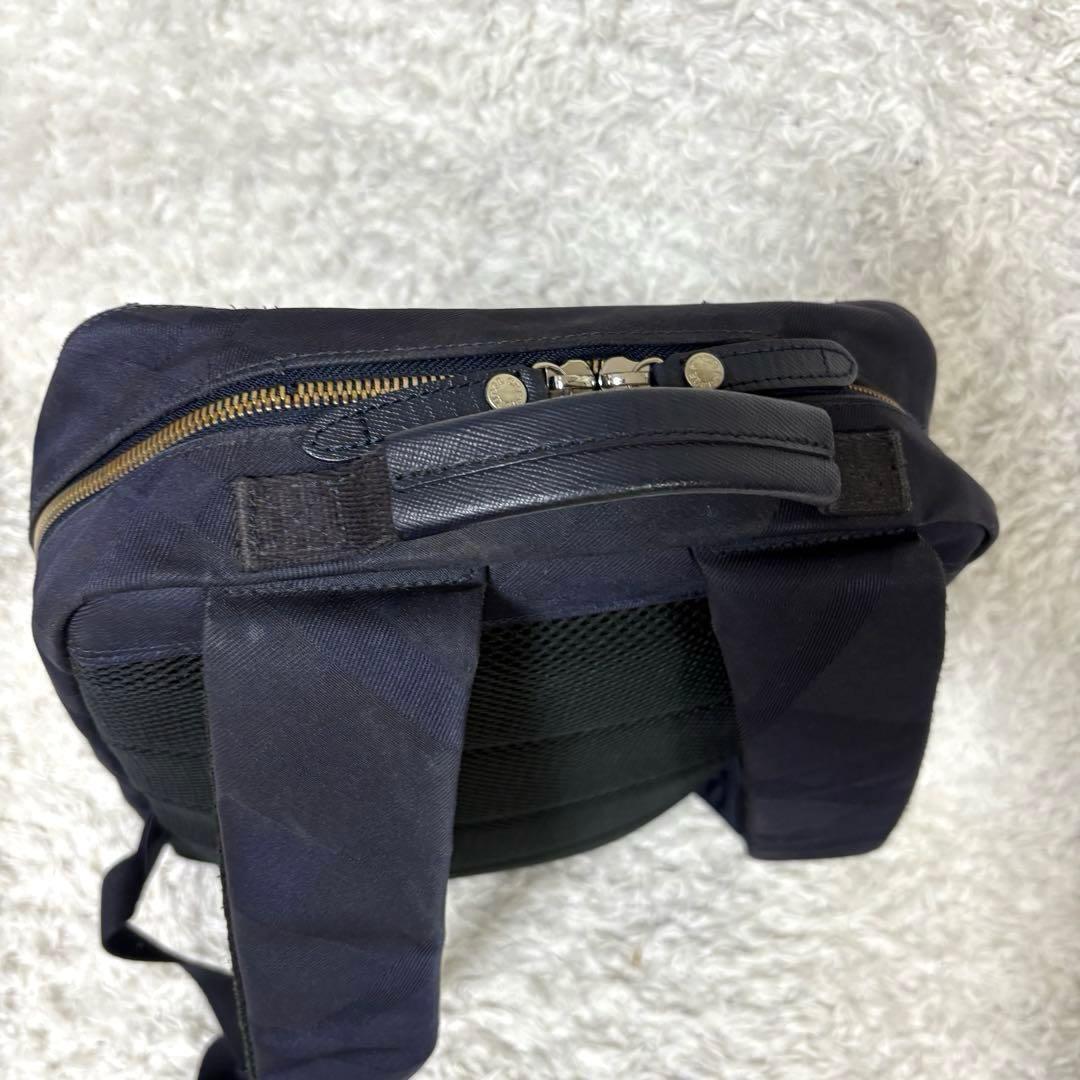 ブラックレーベルクレストブリッジ シャドーチェック リュック