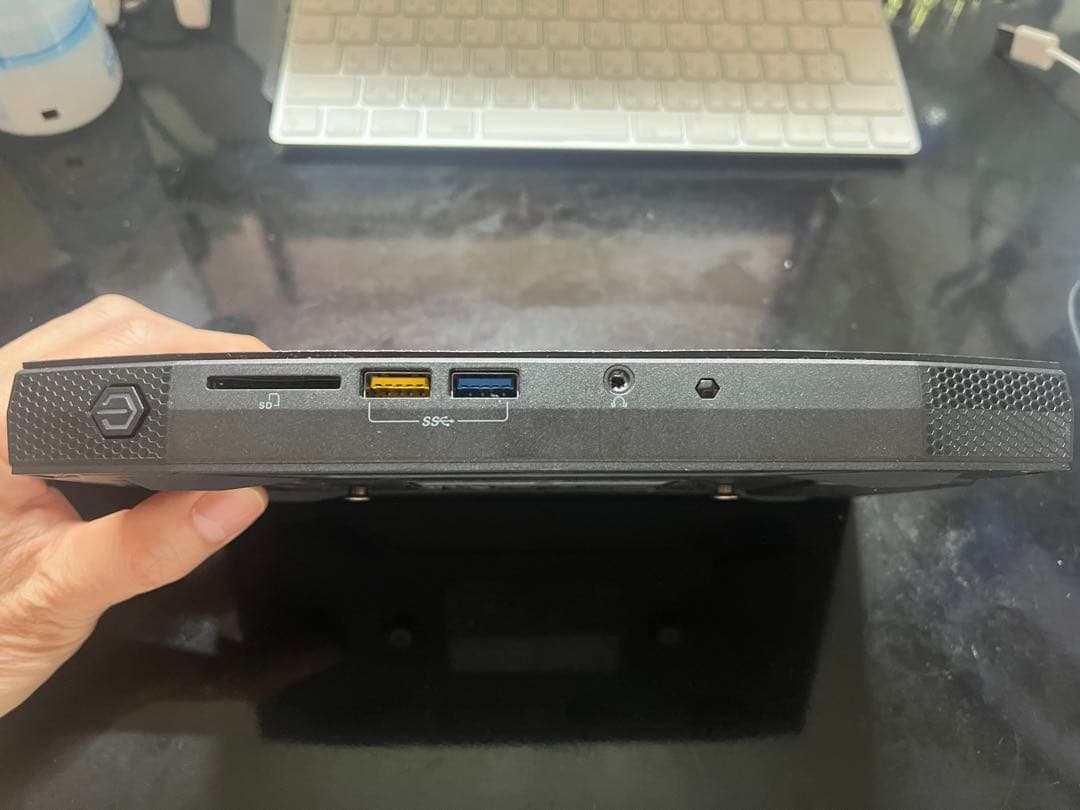 Windowsデスクトップ Intel NUC (NUC7i7KYK) 512GB Windows11