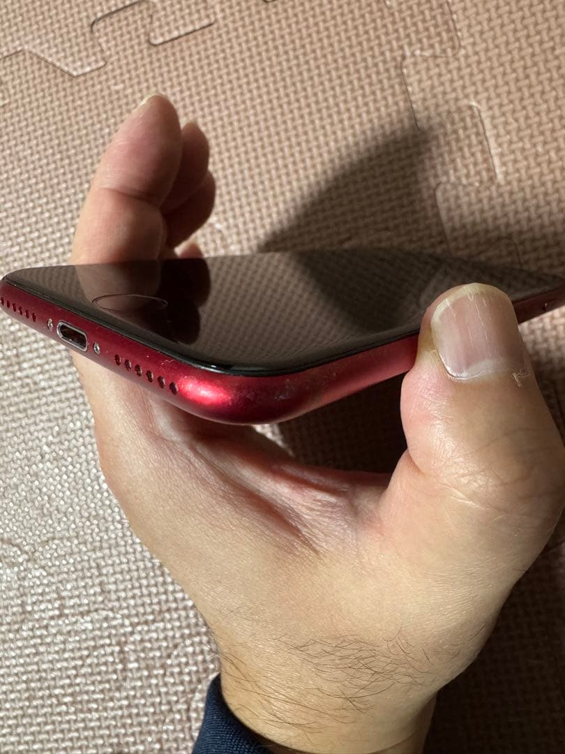 Apple iPhone SE (第2世代) レッド