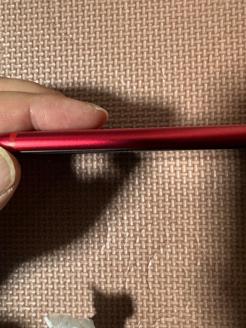 Apple iPhone SE (第2世代) レッド