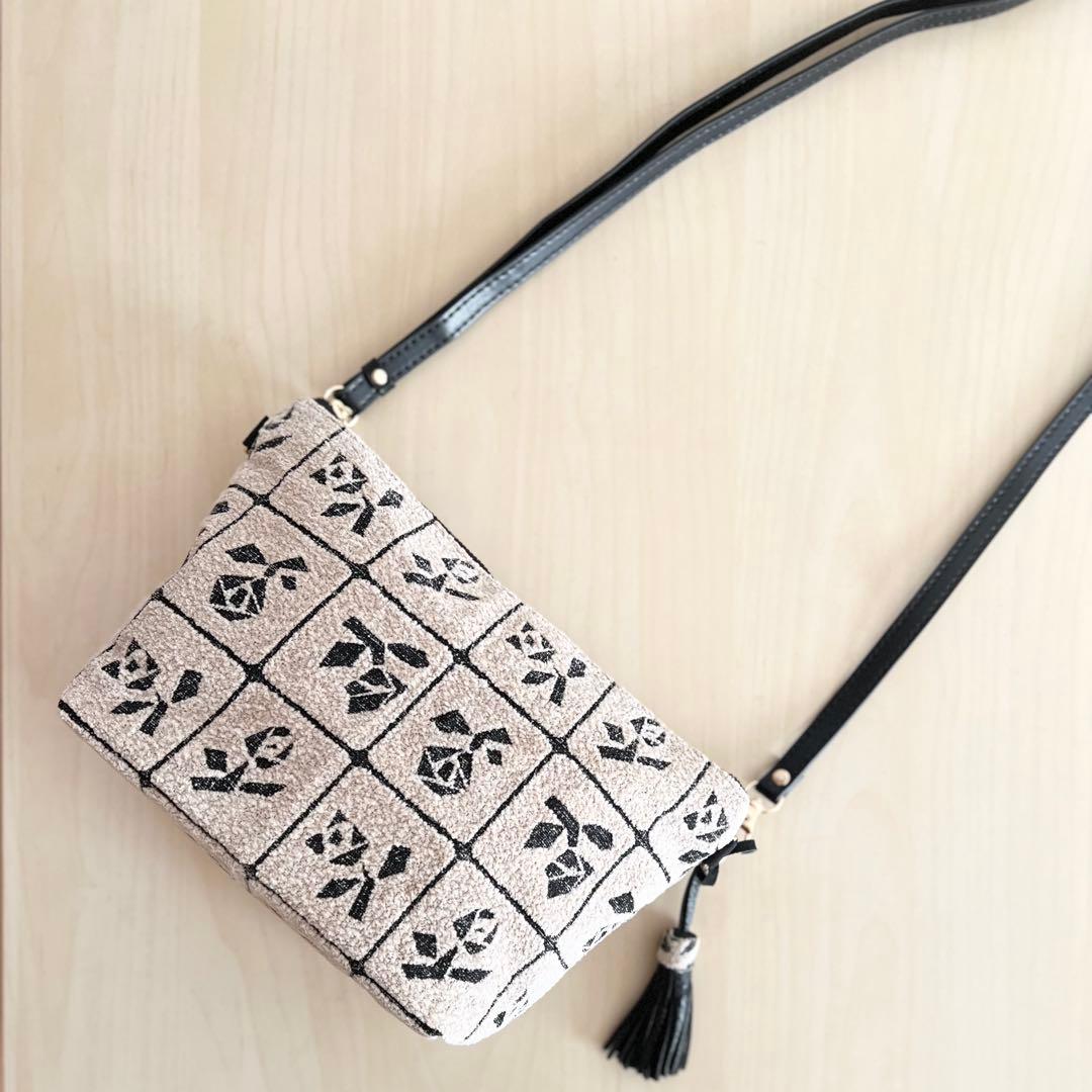 ミナペルホネン Lulu beigeショルダーバッグMB512-102