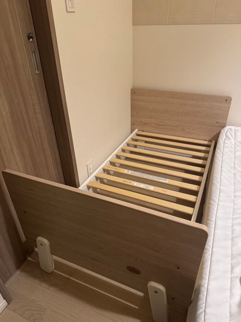 Boori ブーリ　Natty ホワイト木製ベビーベッド