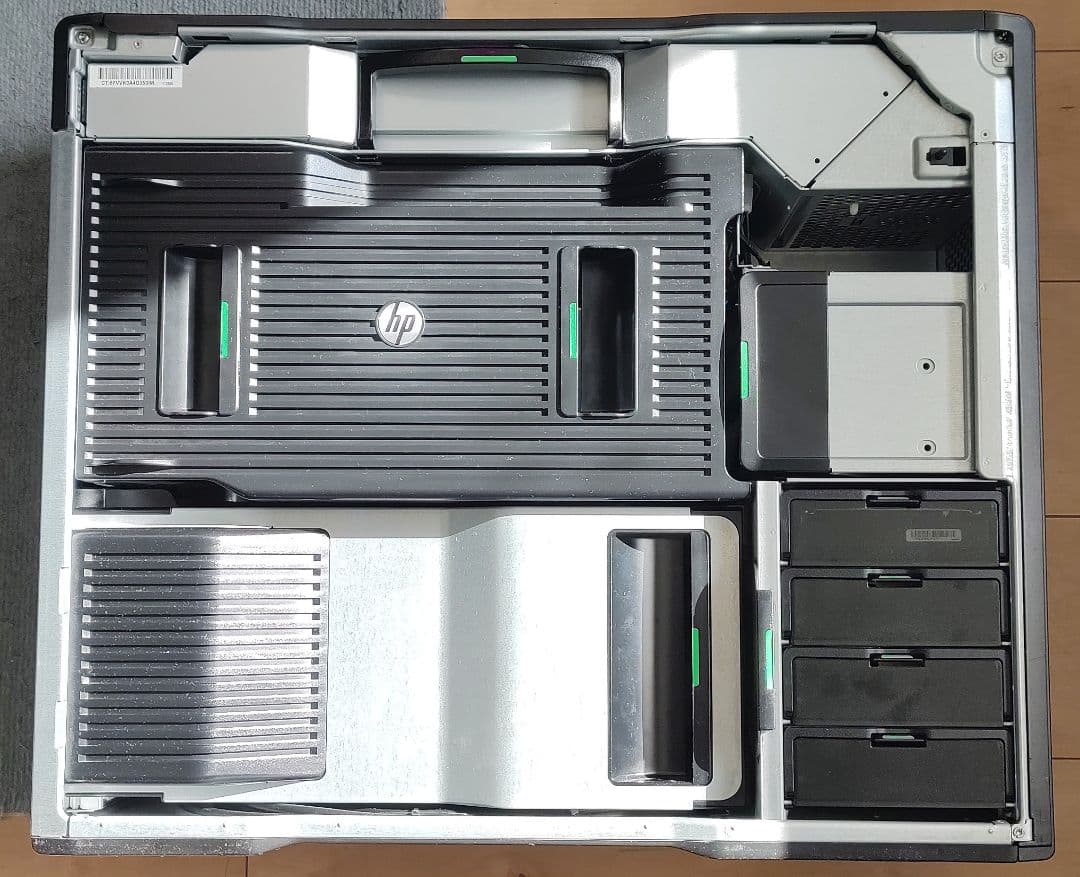 HP z840 メモリ 128GB SSD 1TB (NVme)　XeonE5