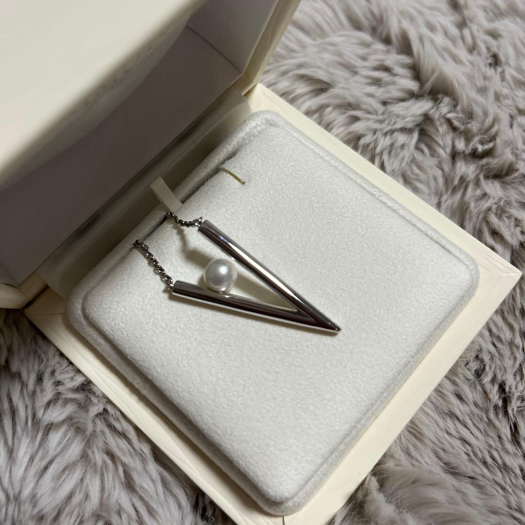 [1/31出品終了]MIKIMOTO Vコードネックレス