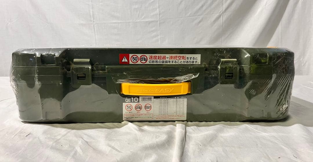 ①【新品未使用】カーメイト 非金属タイヤチェーン QE10 185/80R14