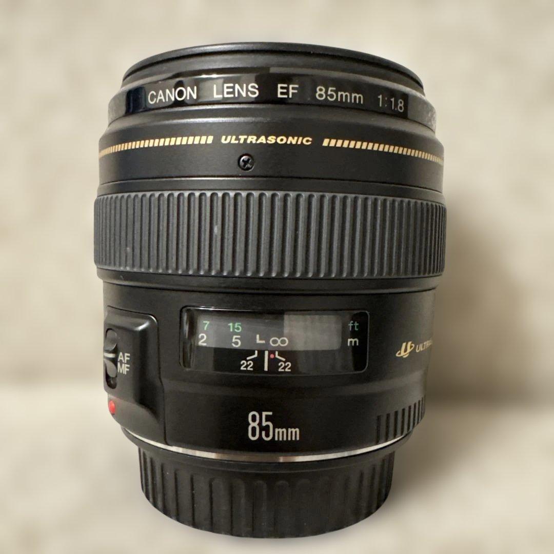 Canon EF 85mm f/1.8 USM レンズ