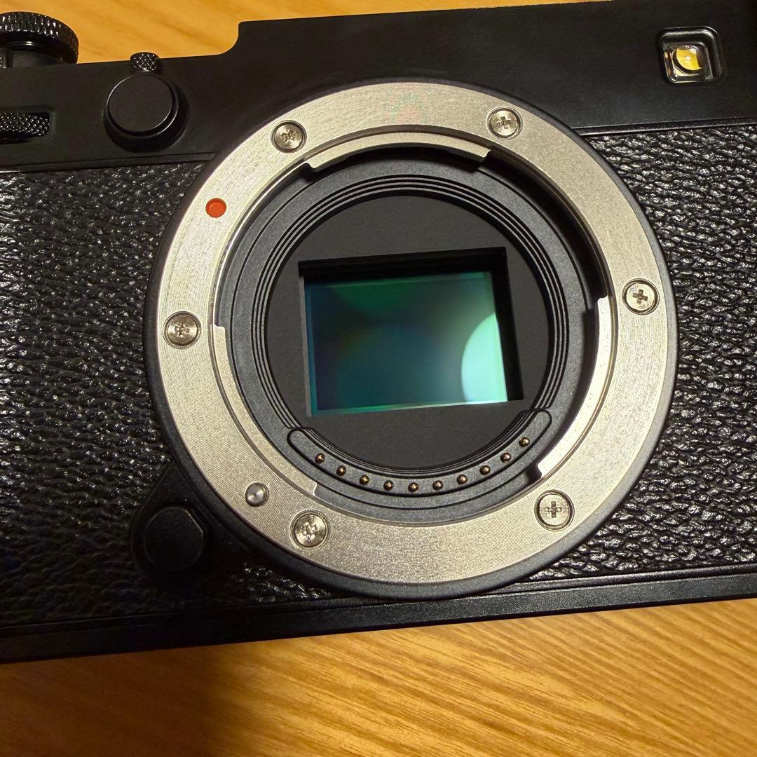 FUJIFILM X-E5 レンズキット　ブラック　おまけ付き　作例あり