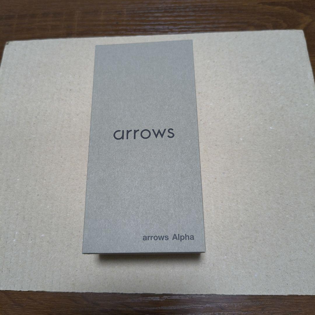 arrows alpha M08 ホワイト SIMフリー 未開封品