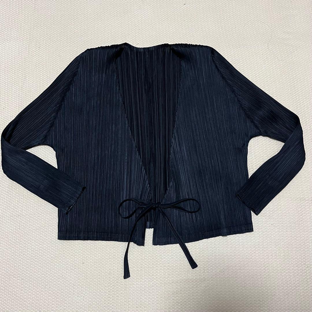 PLEATSPLEASE イッセイミヤケ カーディガン Wrap ブラック