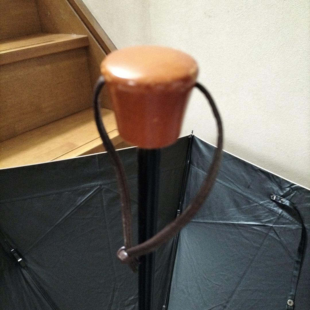 サンバリア100 三段折　完全遮光　黒×ベージュピンク　収納袋つき　男女兼用