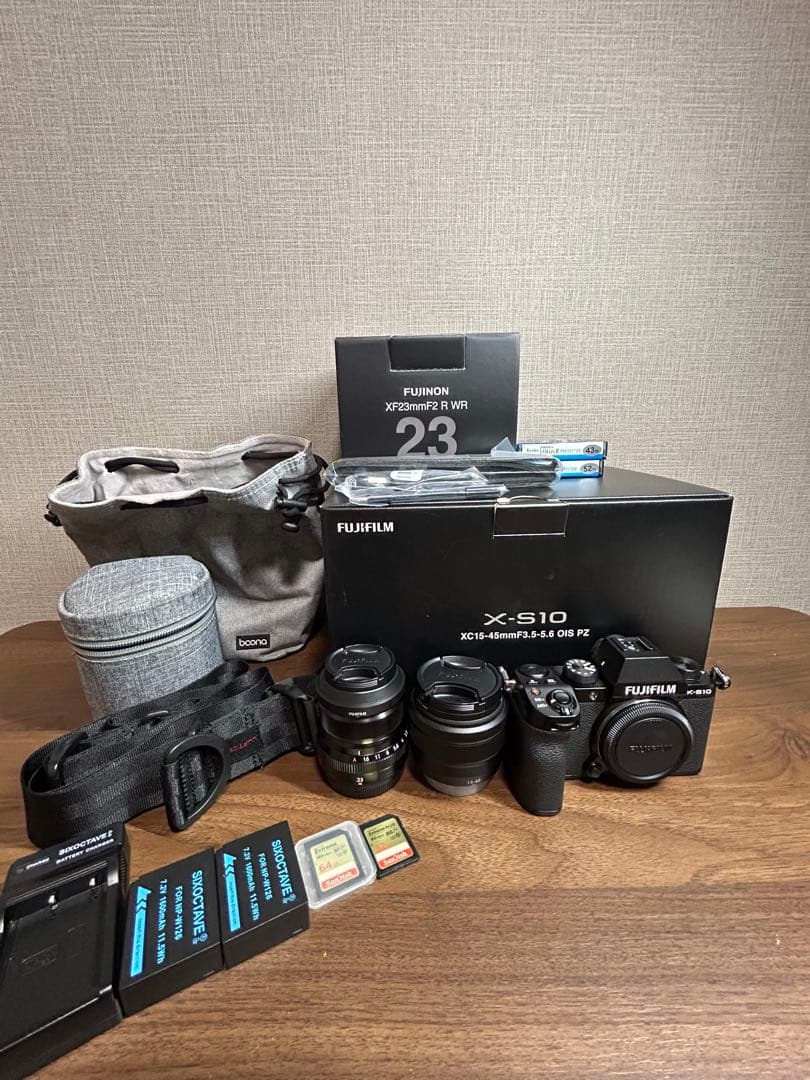 Fujifilm X-S10 デジタル一眼レフ カメラ