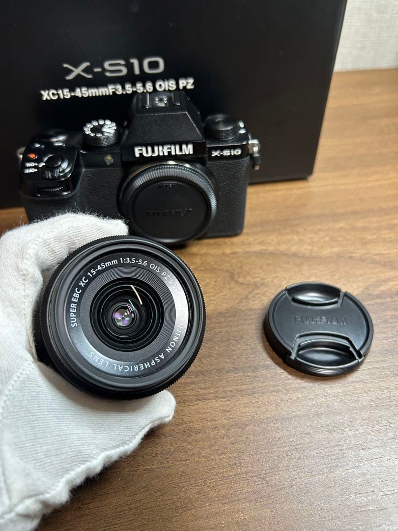 Fujifilm X-S10 デジタル一眼レフ カメラ