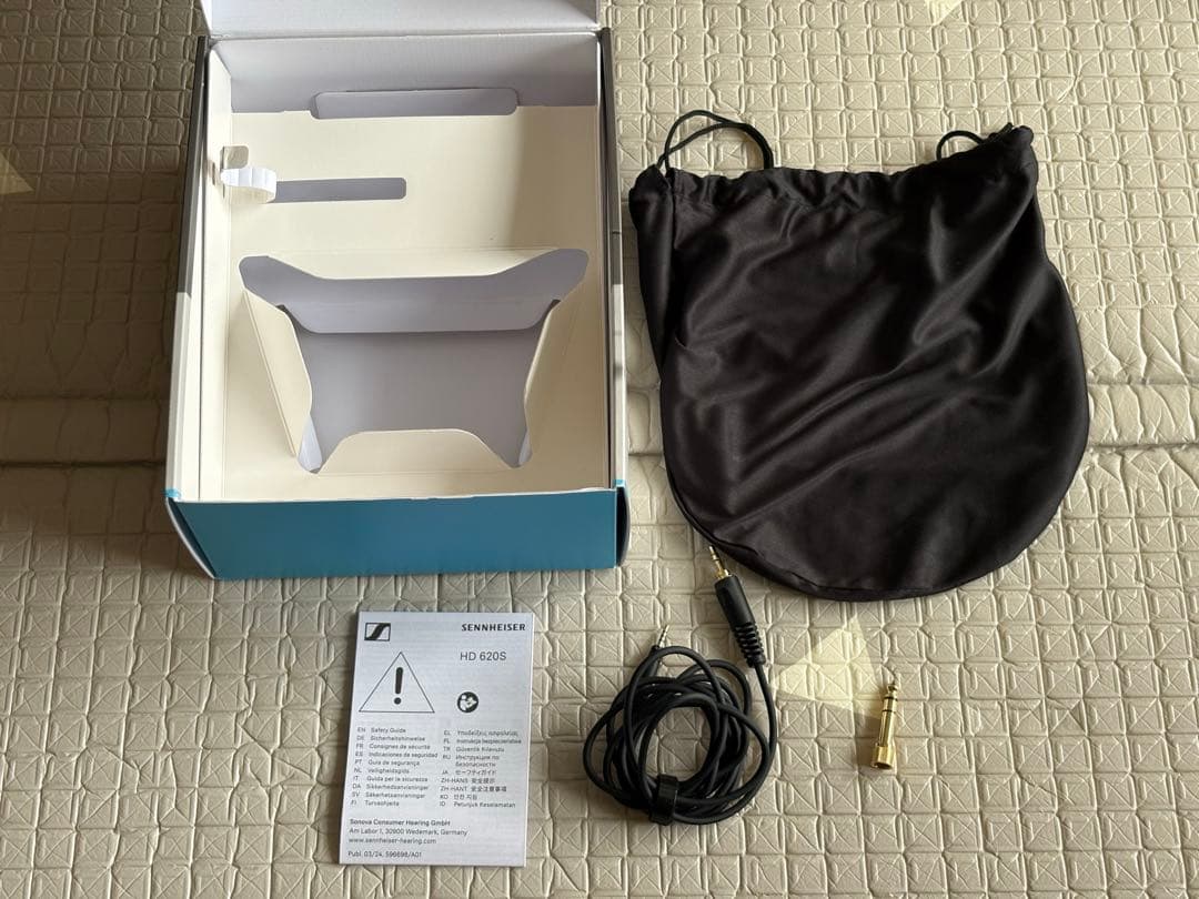 【ほぼ未使用・おまけ有】 SENNHEISER HD620Sリケーブル付き