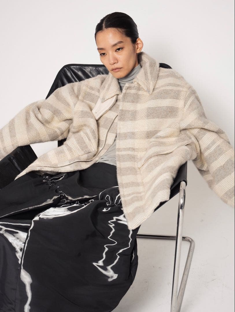 今期STUNNING LURE ｒツイードチェックブルゾン０Off White