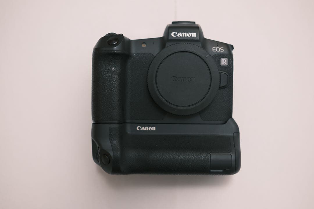 Canon EOS R ボディ　　BG-22