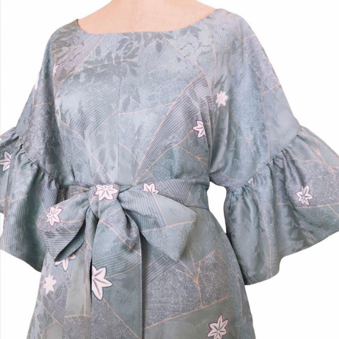 着物リメイクワンピース　水色　紅葉