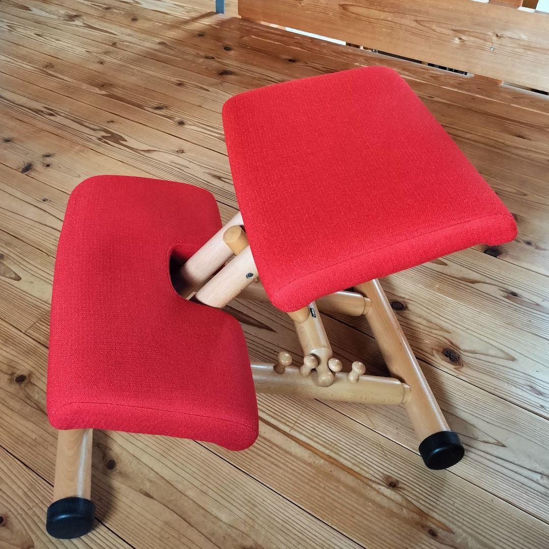 ストッケ ヴァリエール バランスチェア 赤 アタッチメント付き