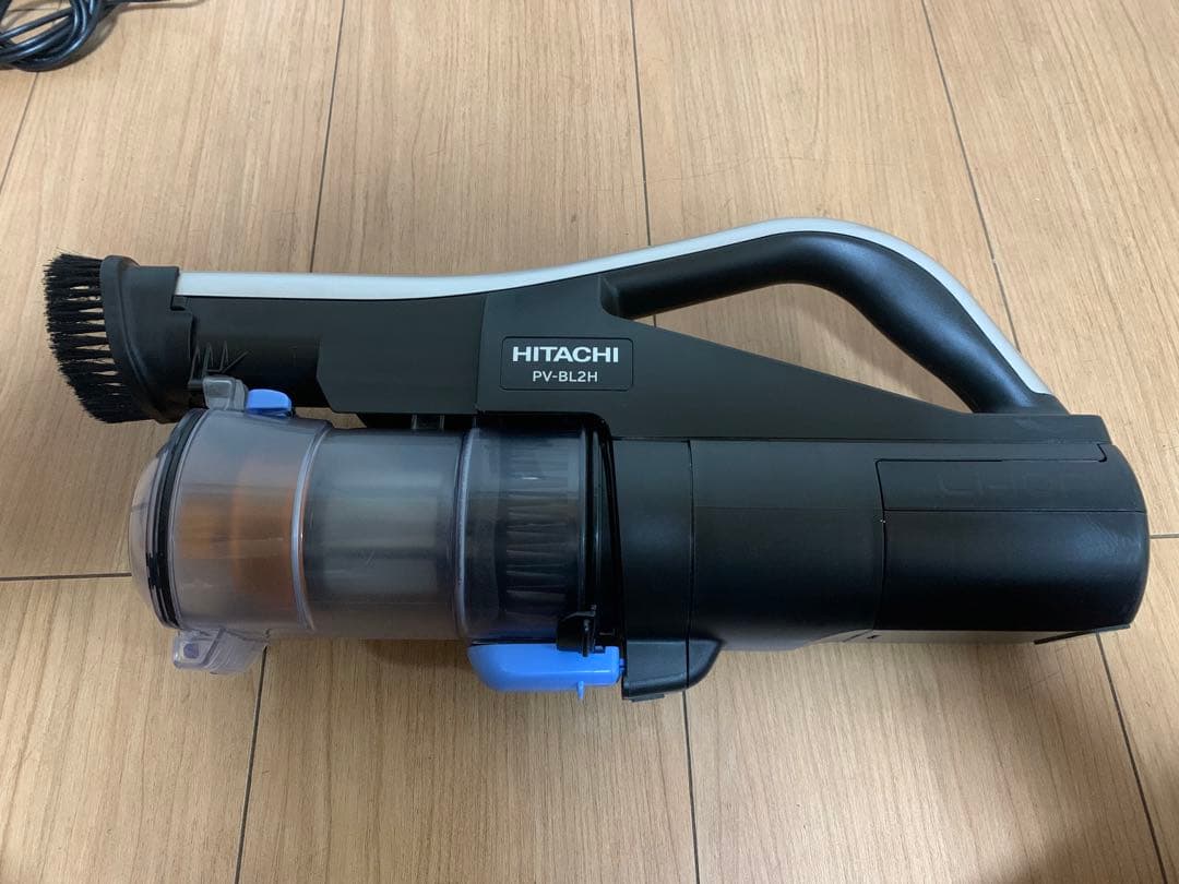 日立PV-BL2H 2022 LEDライト付きコードレスクリーナー