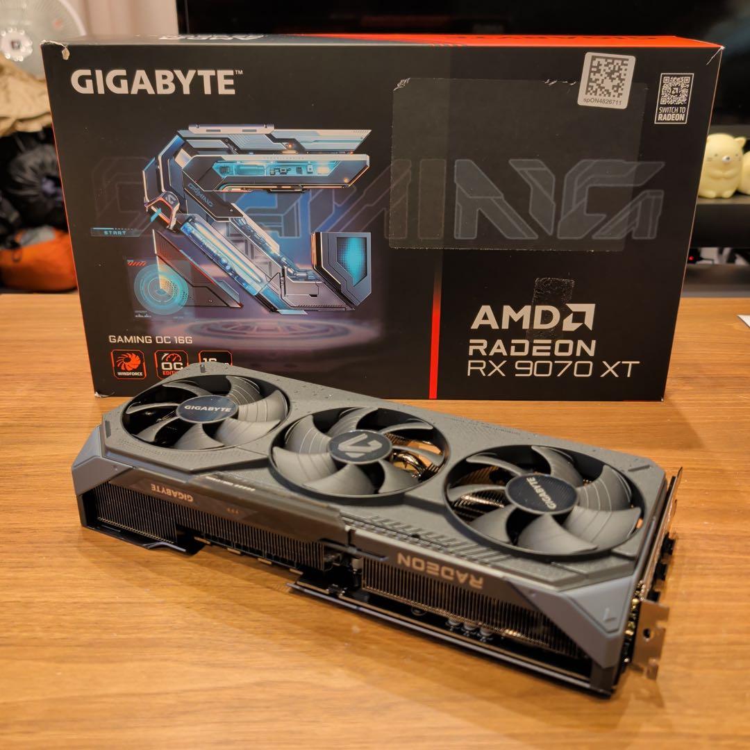 グラフィックボード・グラボ・ビデオカード GIGABYTE Radeon RX9070XT GAMING OC 16G