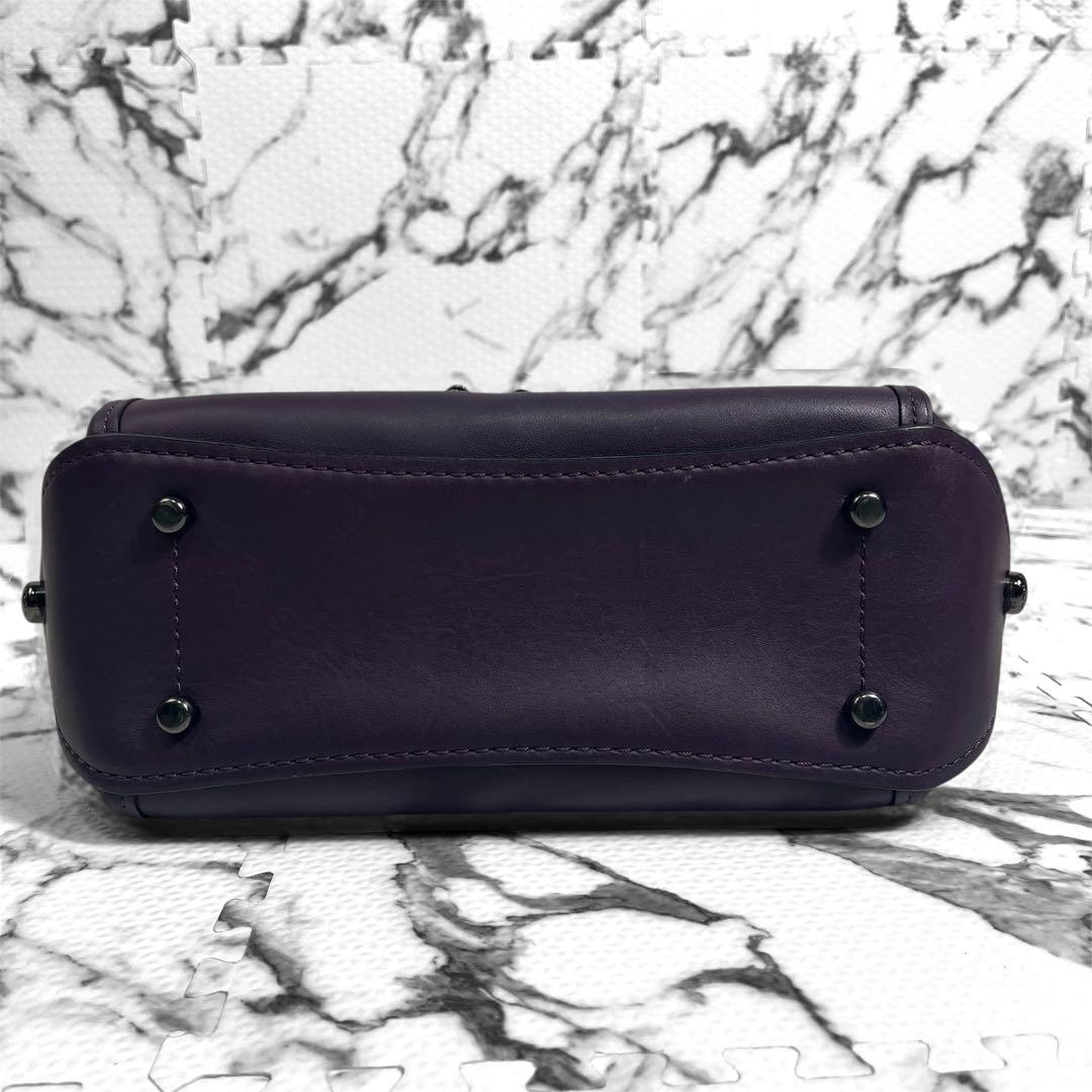 コーチ ハンドバッグ ティーローズ　ターンロック　レザー