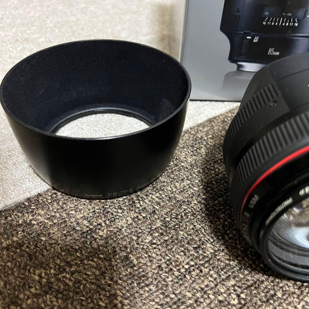 ほぼ新品 キヤノン Canon EF85mm F1.2L II USM