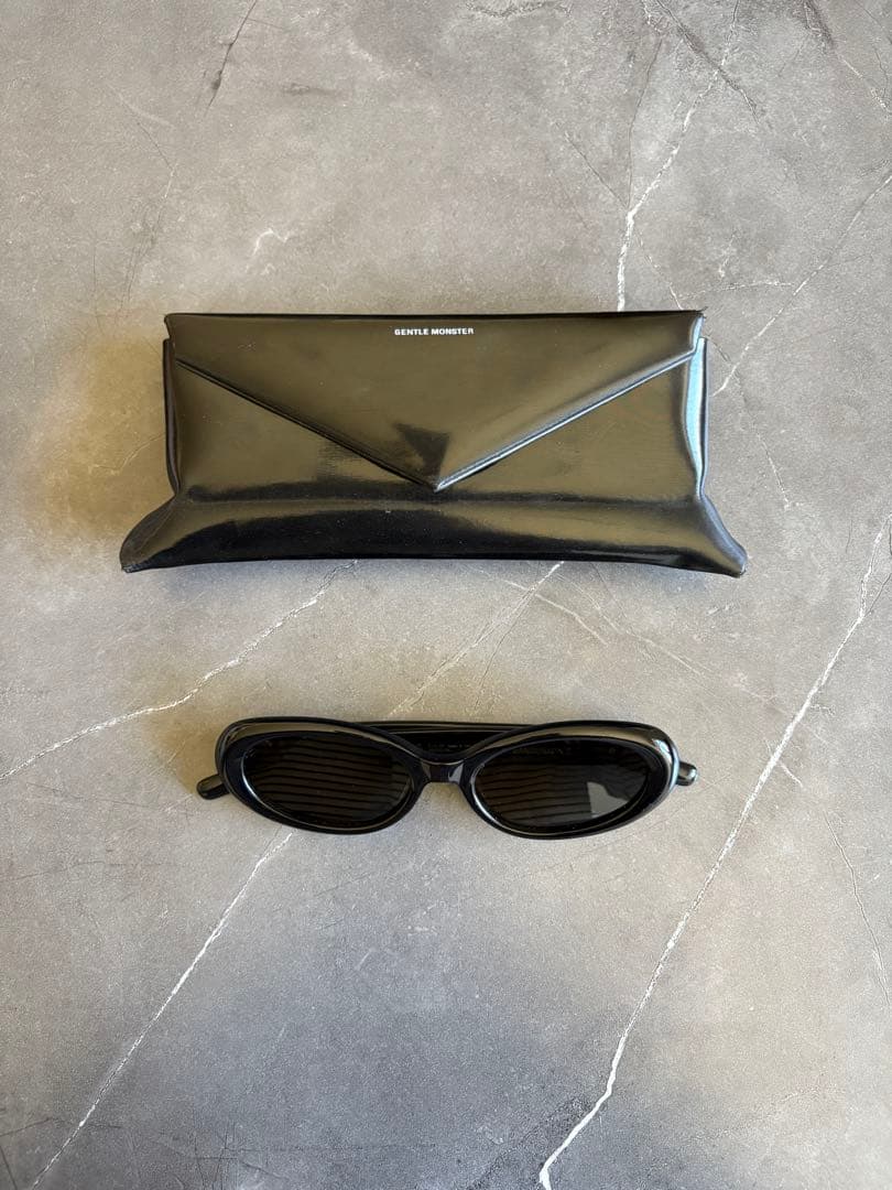 ジェントルモンスター サングラス ケース付き