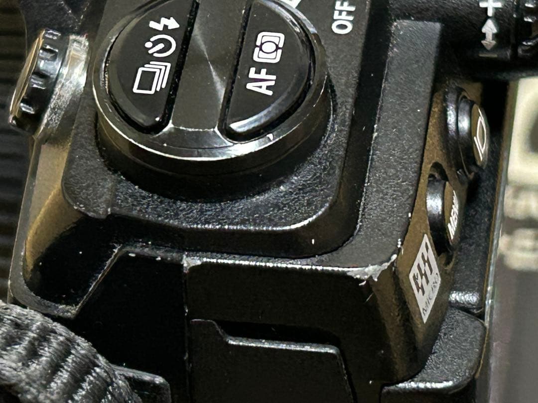 （中古）OLYMPUS E-M1 Mark III本体と付属品