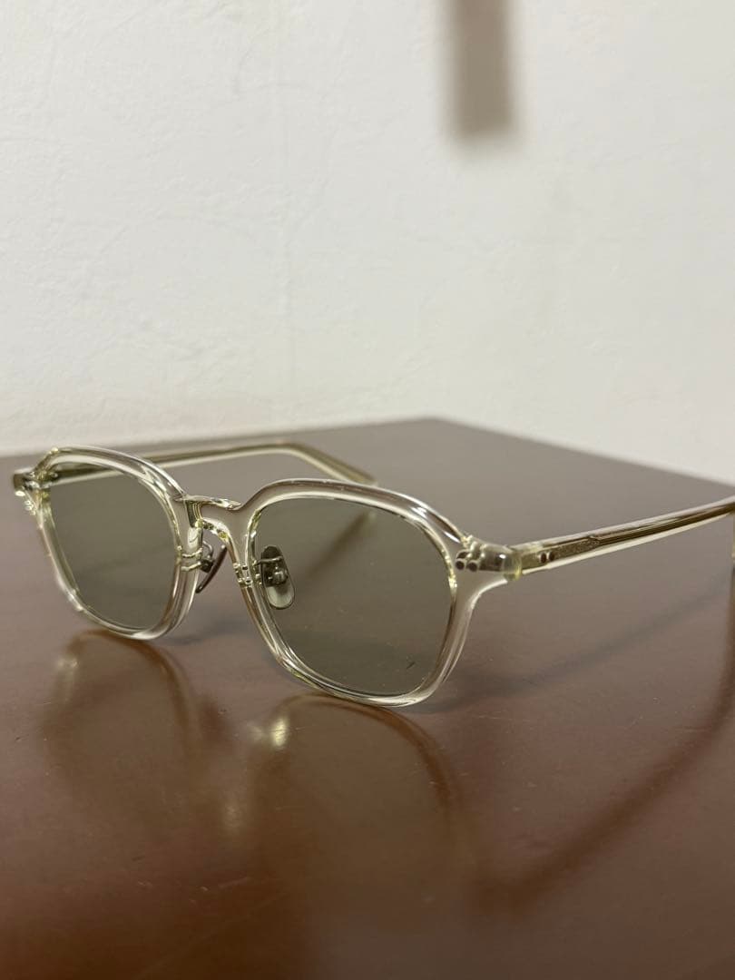 金子眼鏡 クリアフレーム サングラス