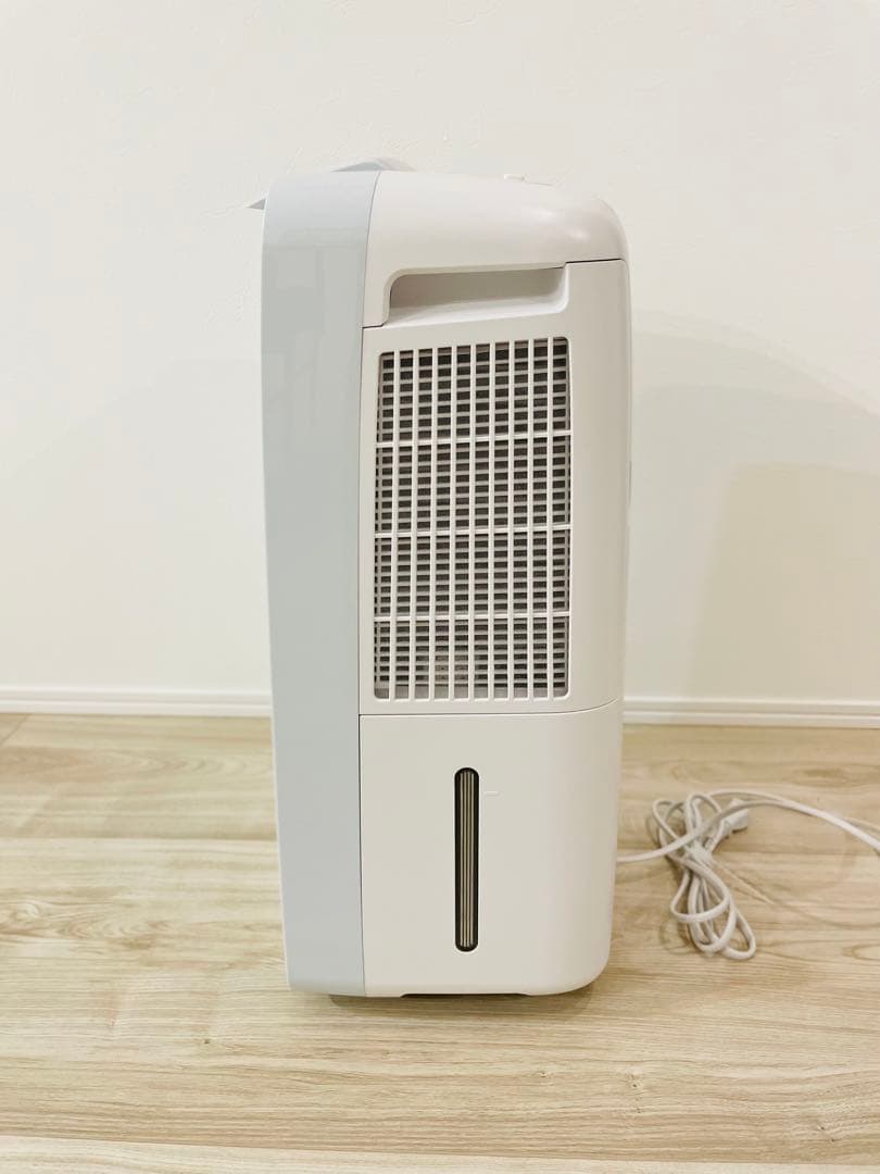 値下げ・超美品★SHARP CM-R100-W 冷風・衣類乾燥除湿機