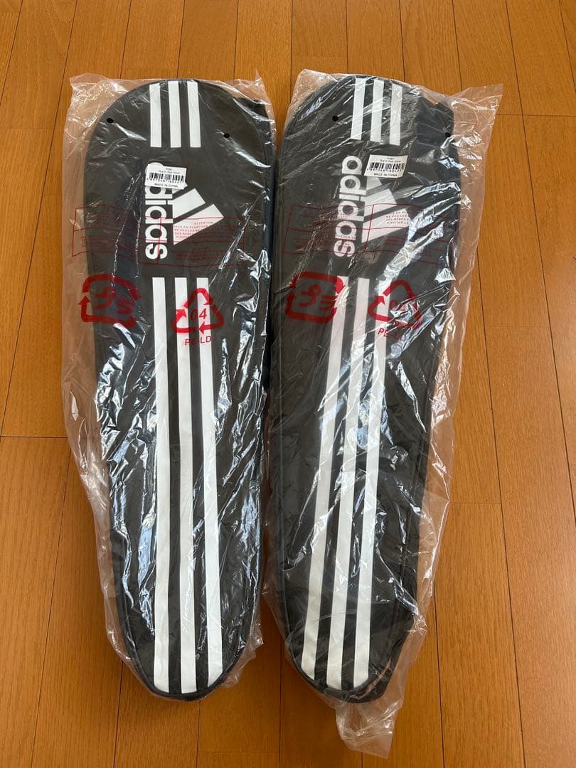 adidas P350＊4本、F300＊4本、E100＊2本