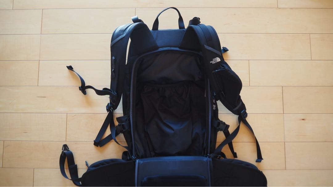 The North Face スノーボード用バックパック（チュガッチ28）