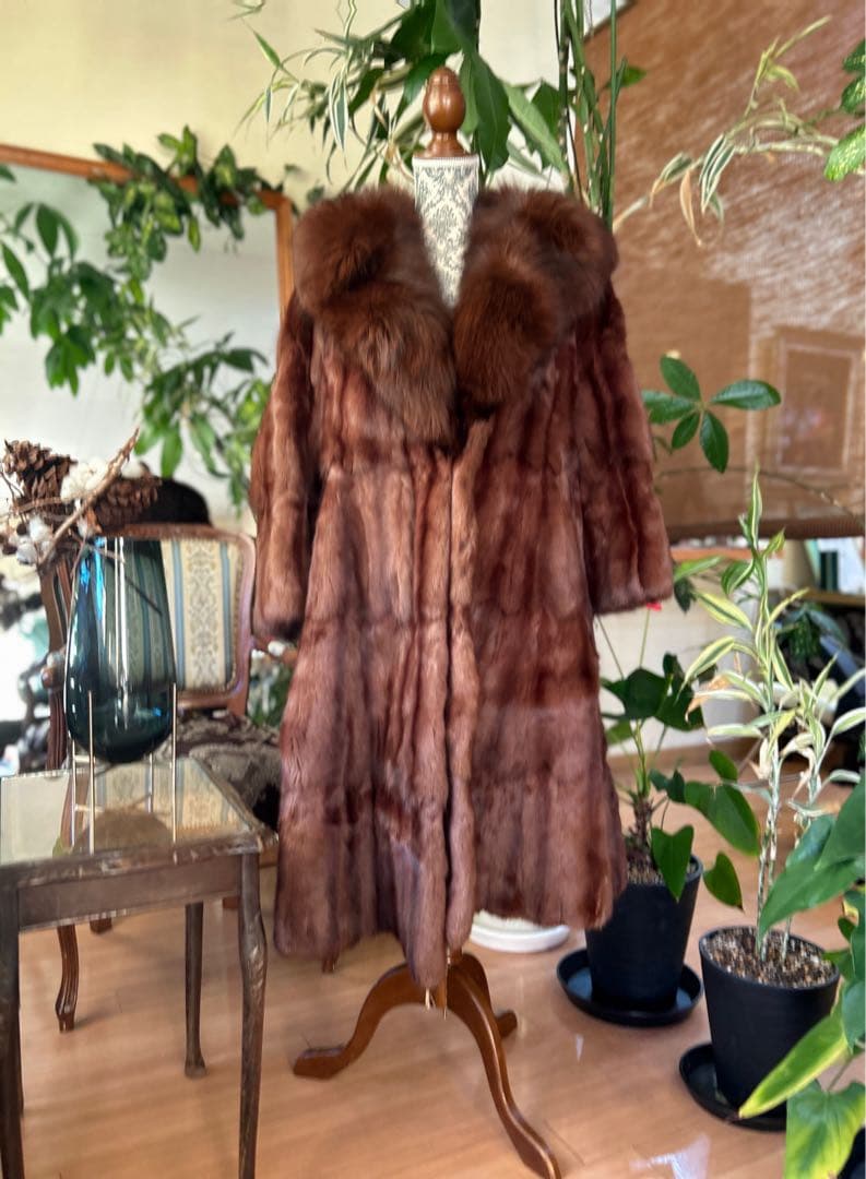 ブラウン ミンク　毛皮 ロングコート ファー襟付き