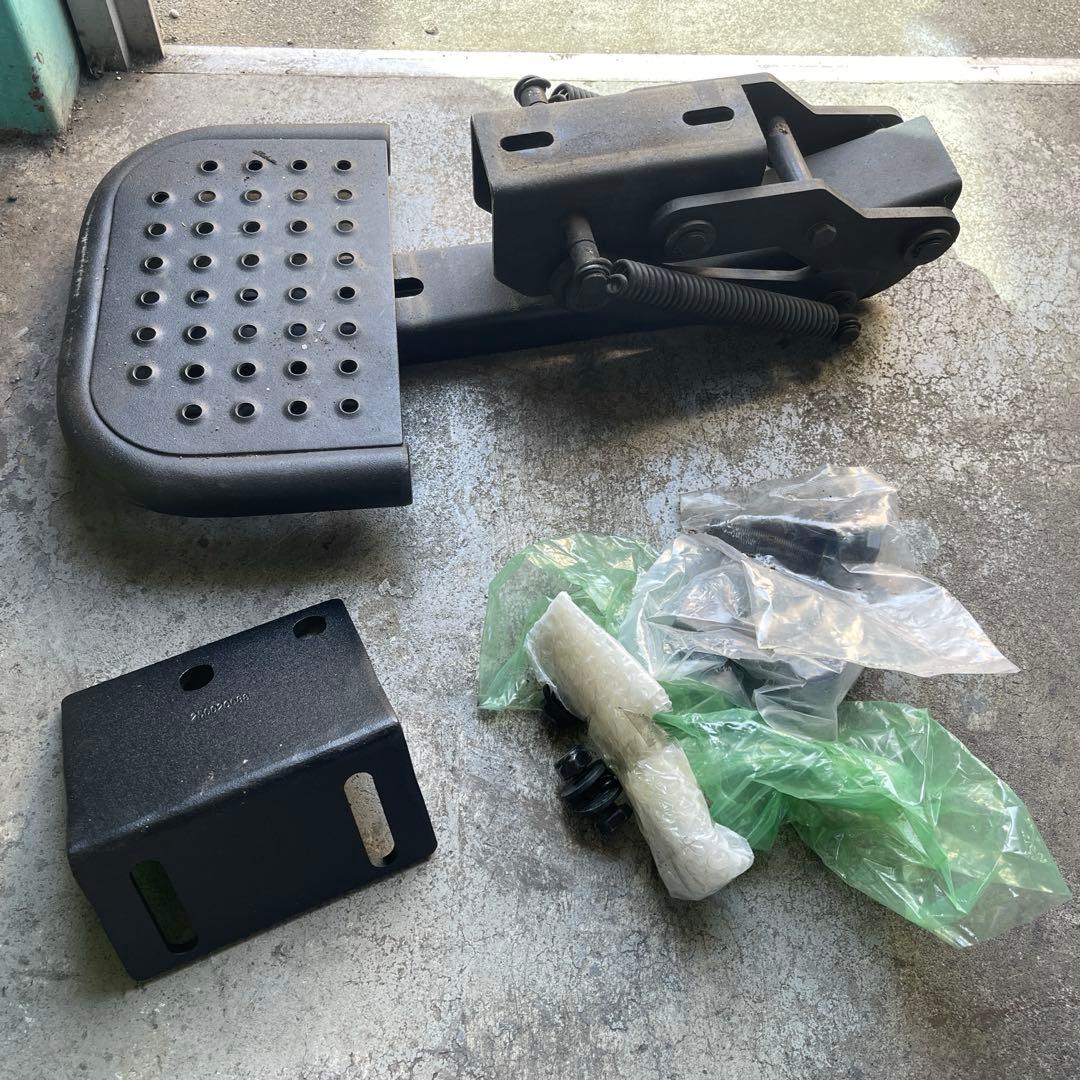 ハイラックス　リアステップ