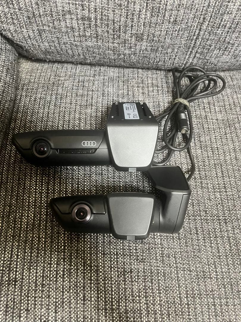 Audi アウディ UTR 純正 ドライブレコーダー 前後カメラ 配線付き