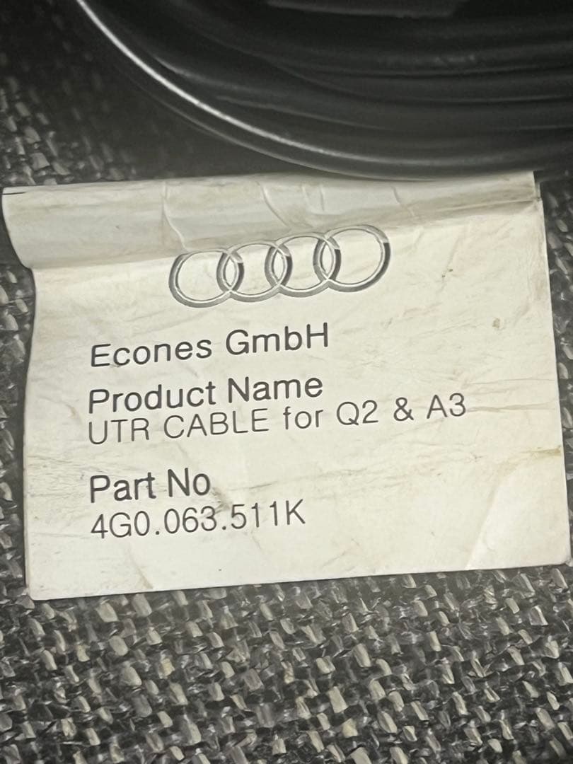 Audi アウディ UTR 純正 ドライブレコーダー 前後カメラ 配線付き