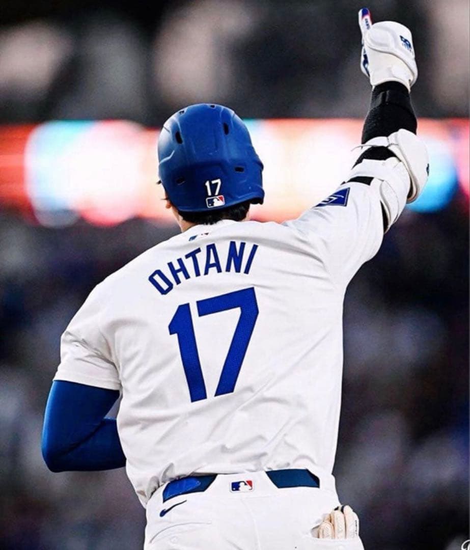 祝3年連続MVP！ ロサンゼルスドジャース大谷翔平選手 ユニフォーム Sサイズ