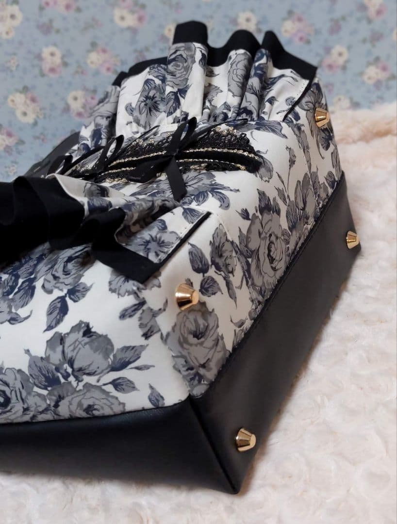 顕*様 リバティ　フラップファスナートート　カーライン　グレー