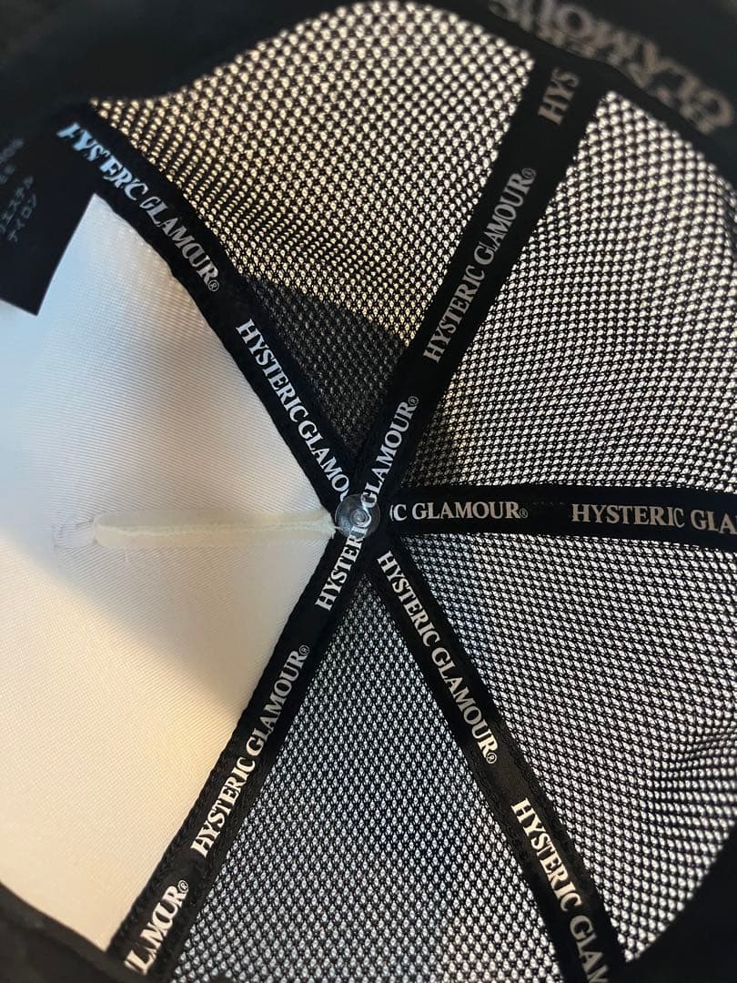 BORN TO LOSE トラッカーキャップ