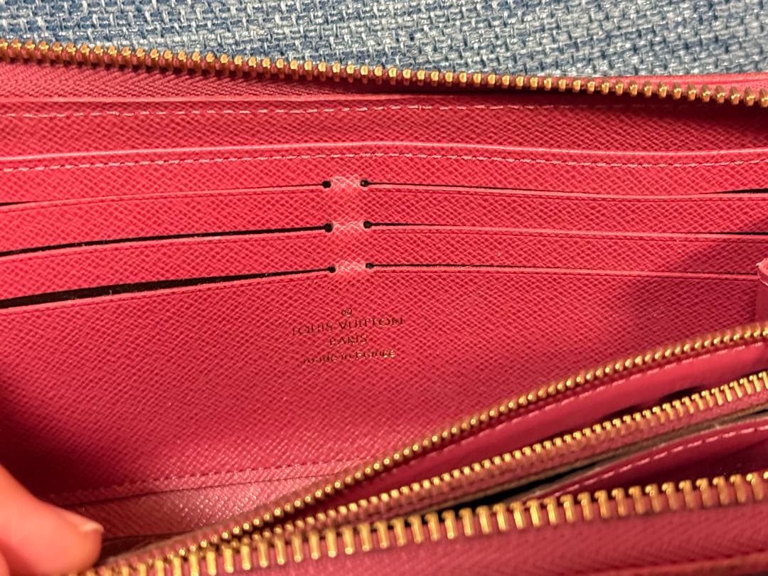 yoruさま専用！ 限定色 ルイヴィトン ジッピーウォレット