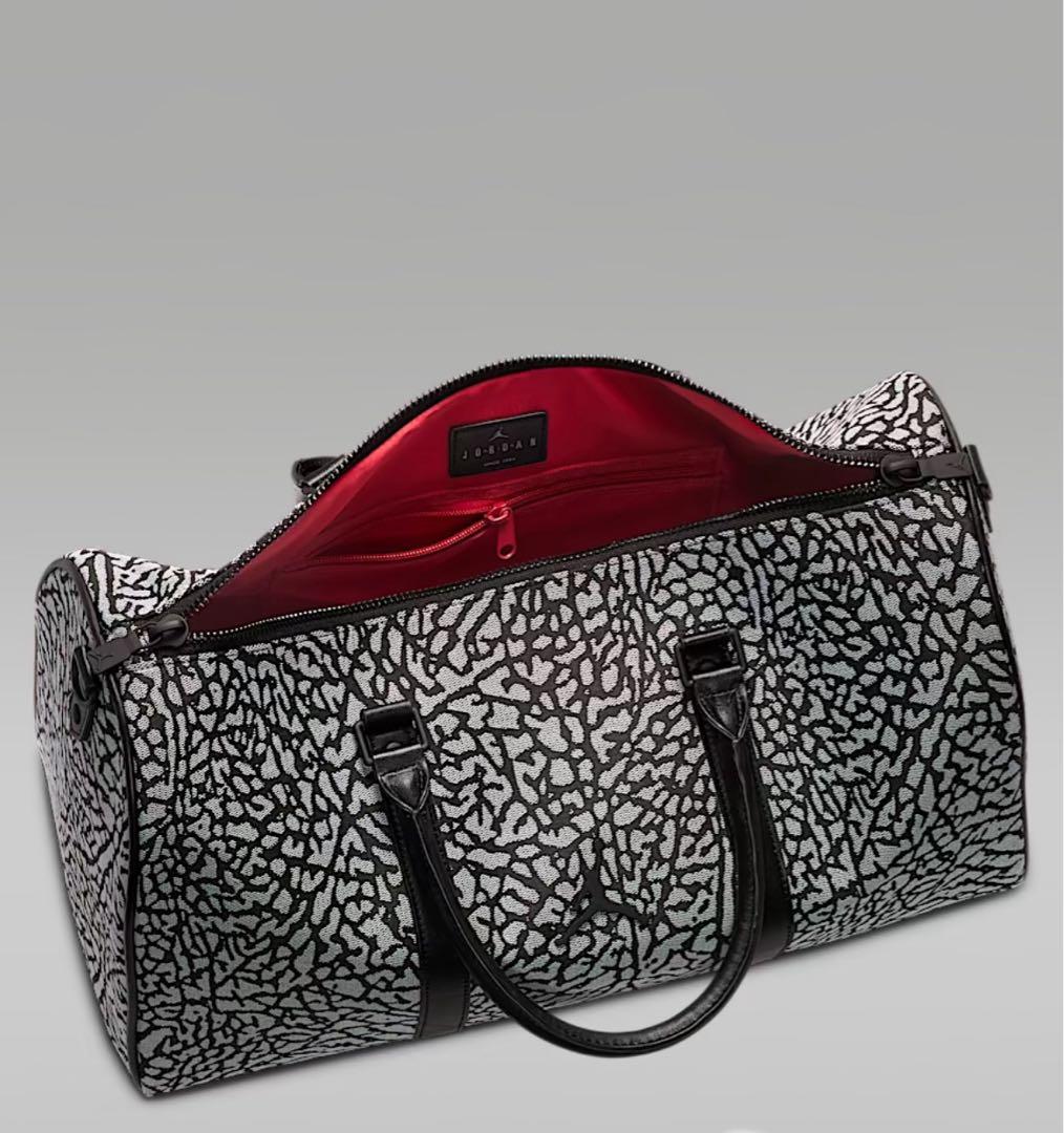 【アニマル柄】JORDAN ICON ダッフルバッグ ボストンバッグ　25L