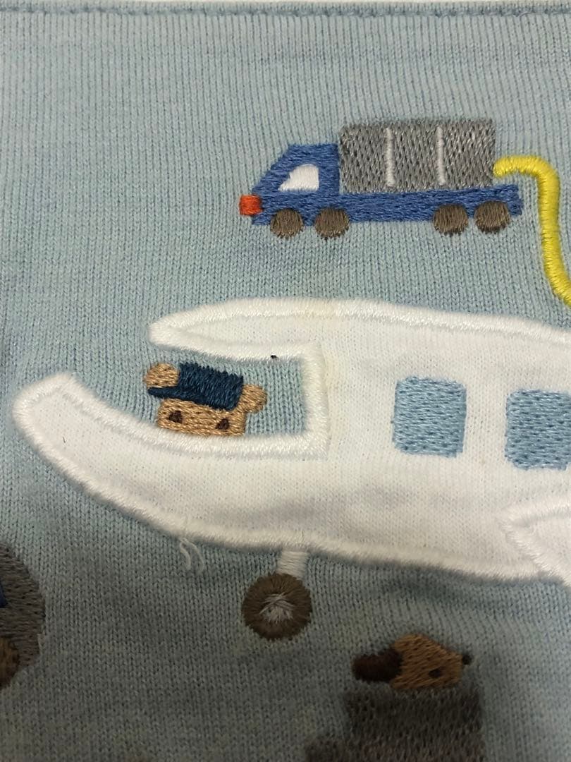 familiar ファミリア　長袖　ロンT ９０　恐竜　飛行機　空港　男の子