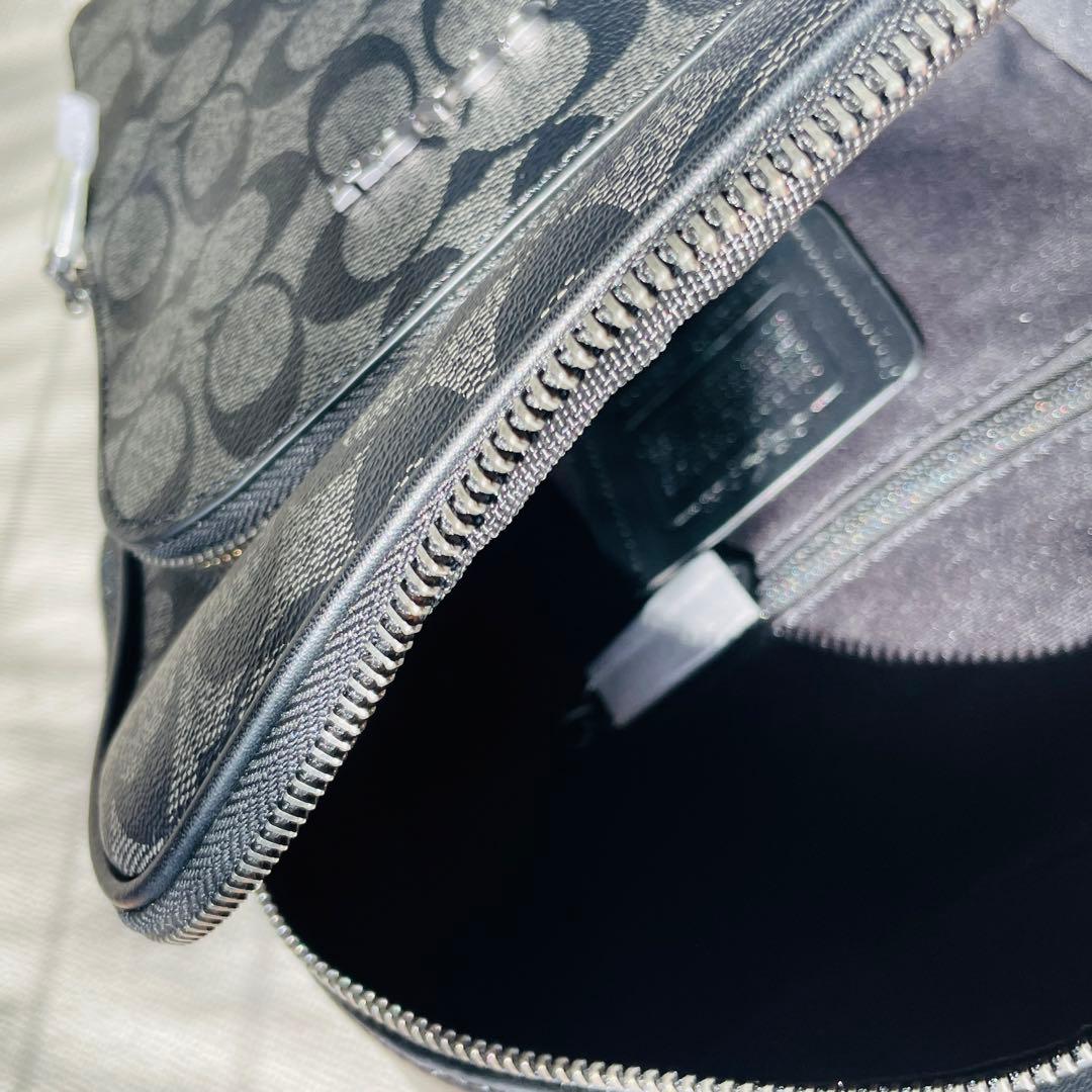 タグちぎれ 新品 COACH イーサン パック・シグネチャー CO910