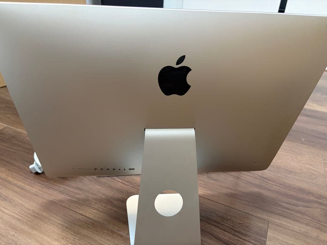 21.5インチ iMac 2020/16GB/512GB マウス&トラックパッド