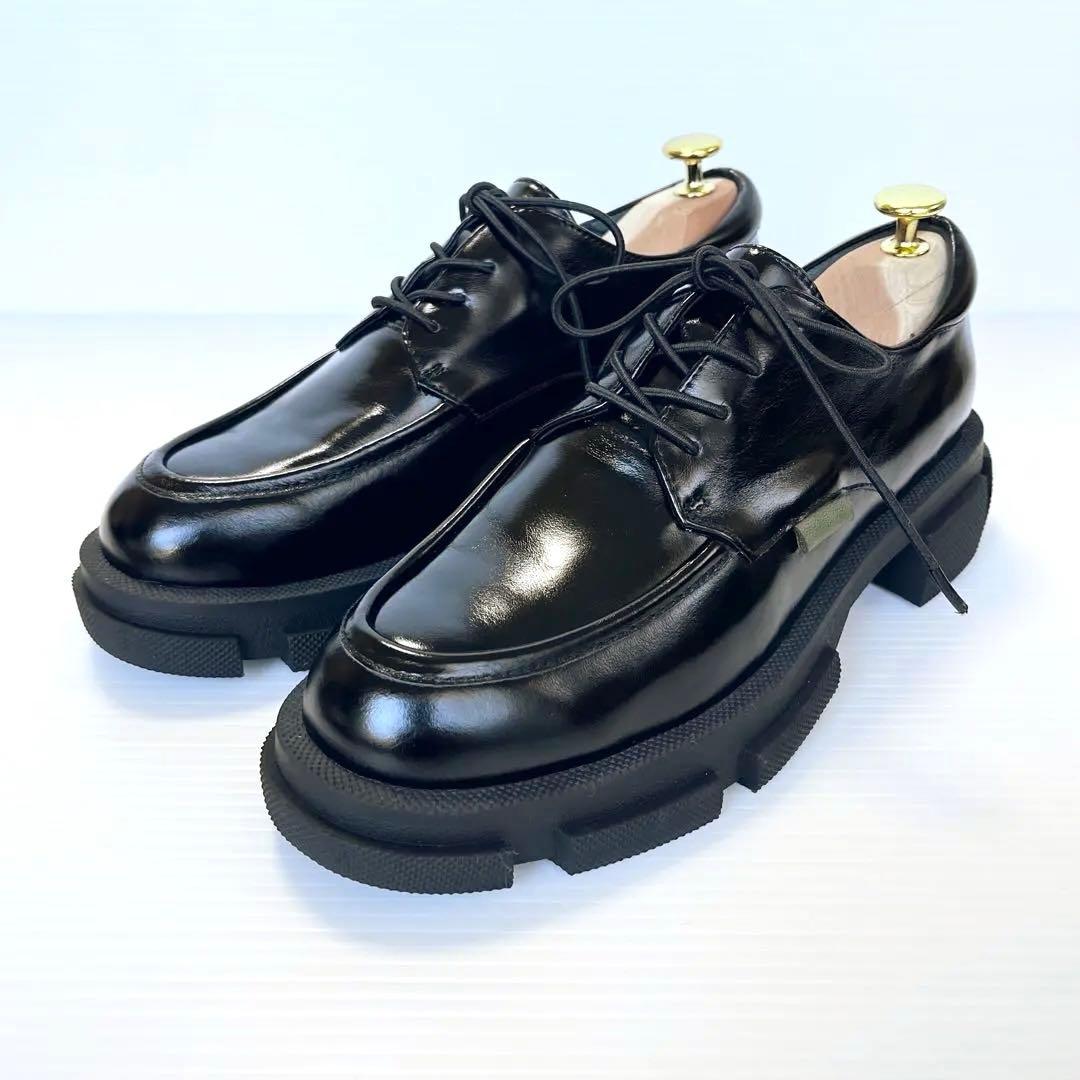 未使用級✨ マナ MANA 厚底レースアップシューズ　黒 25cm