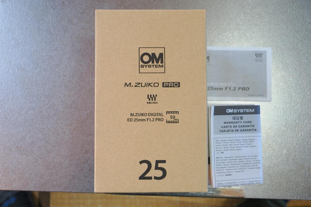 新品開封品 M.ZUIKO DIGITAL ED 25mm F1.2 PRO