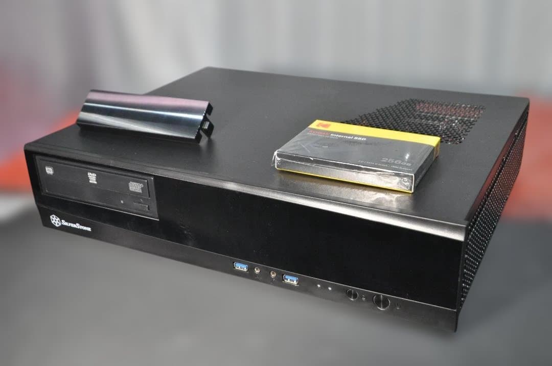 【25H2・新品SSD】光デジタル搭載！横置きAV仕様 自作PC