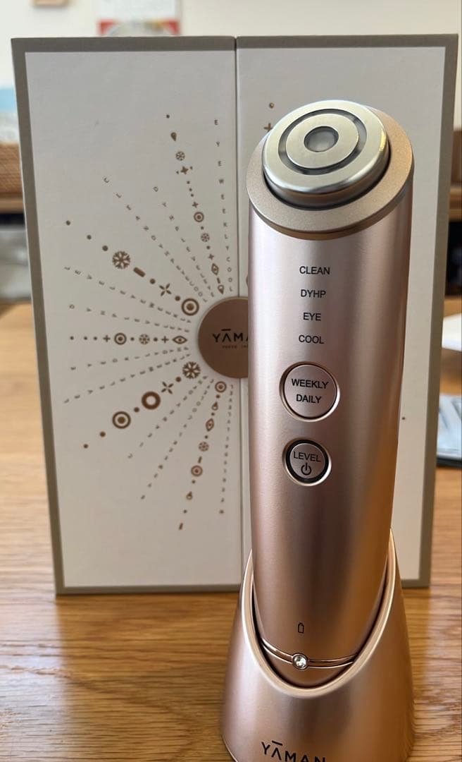 YAMAN RF Booster Pro 美顔器